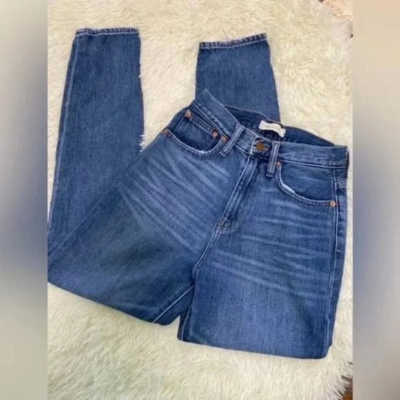 Madewell Blue High Rise The Mom Jeans Size 00 - Picture 2 of 7